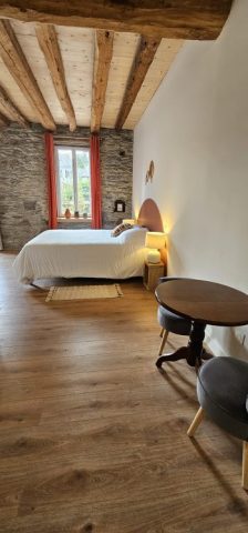 les-echapee-belle-escapada-luchon-chambre–9-